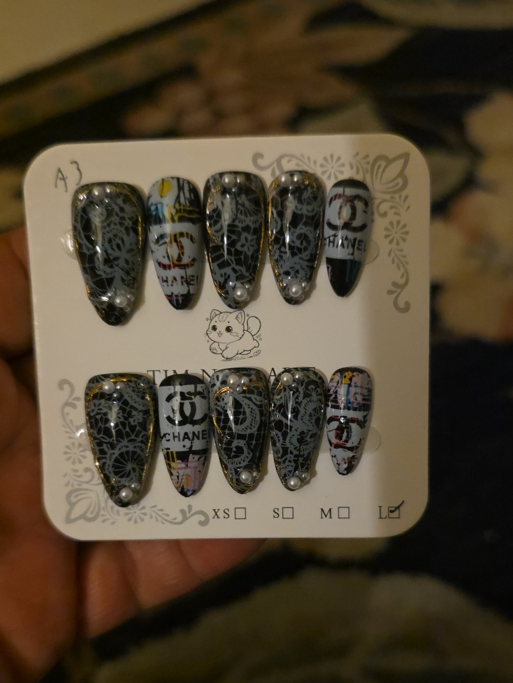 Black Decorative Press-On Nail Set Large